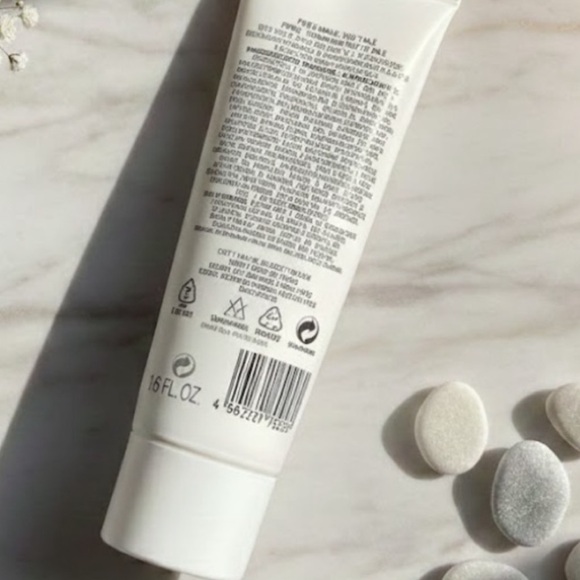 Bottega Veneta Illusione Tonka Solaire For Her Melting Body Lotion - Picture 3 of 5